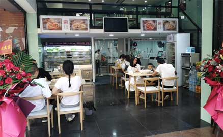 一個(gè)好的冒菜加盟品牌應(yīng)該具備幾大優(yōu)勢(shì)