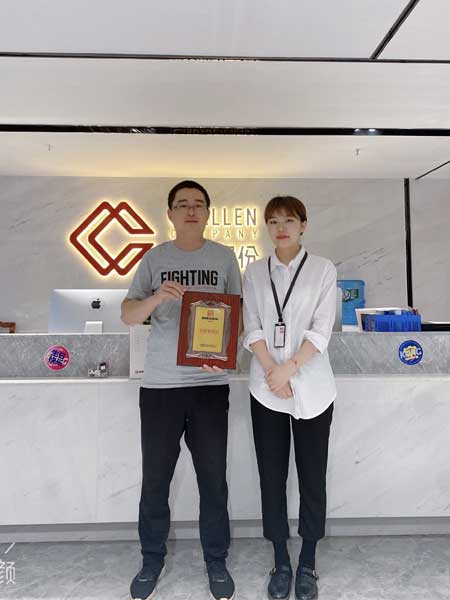 河南的李先生之前是開奶茶店的