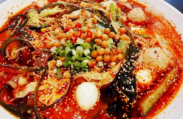 開(kāi)冒菜店是加盟還是自己弄？