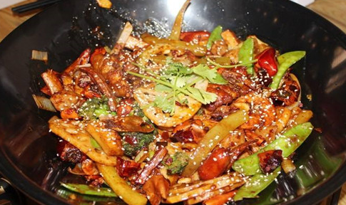 冒菜和麻辣香鍋有哪些區(qū)別呢