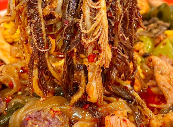 開個小冒菜館要多少錢