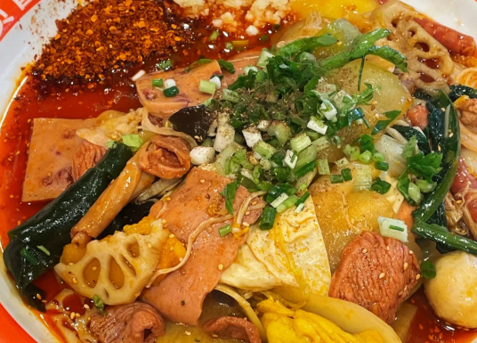 大學(xué)校園里適合做冒菜項目嗎?