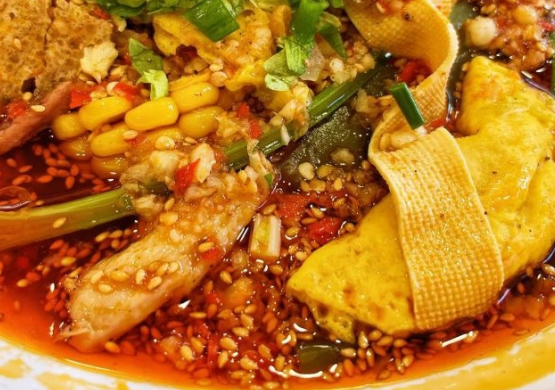 冒菜店加盟與自營(yíng)對(duì)比（冒菜店是加盟好還是自己開(kāi)好）