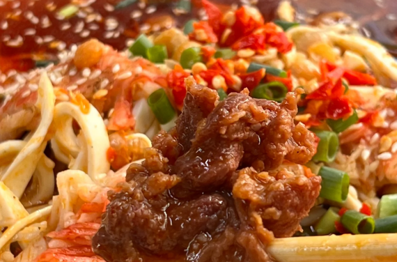 開(kāi)一個(gè)冒菜店大約需要多少錢(qián)（冒菜店創(chuàng)業(yè)成本估算）